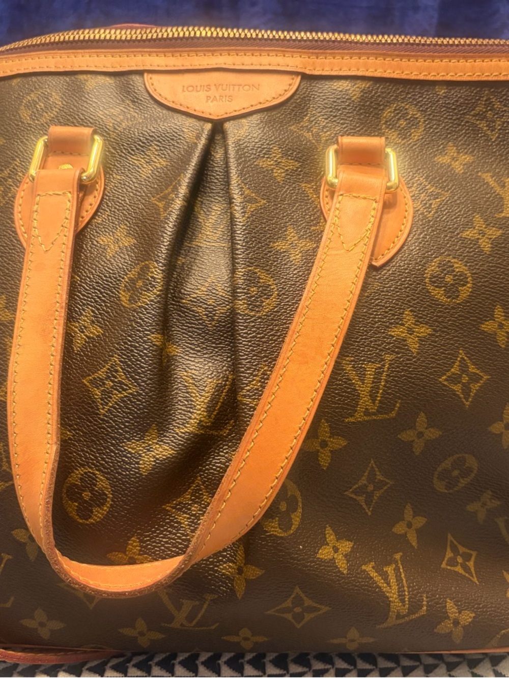 Louis Vuitton Tivoli GM 🤎 Classic Shoulder Bag
